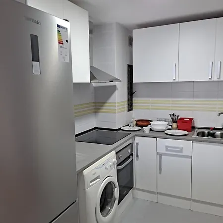 Διαμέρισμα Comfortable Apartmento En Zona Feria 2 *