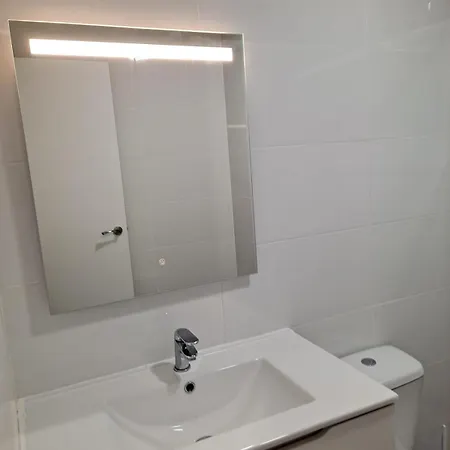Διαμέρισμα Comfortable Apartmento En Zona Feria 2 *